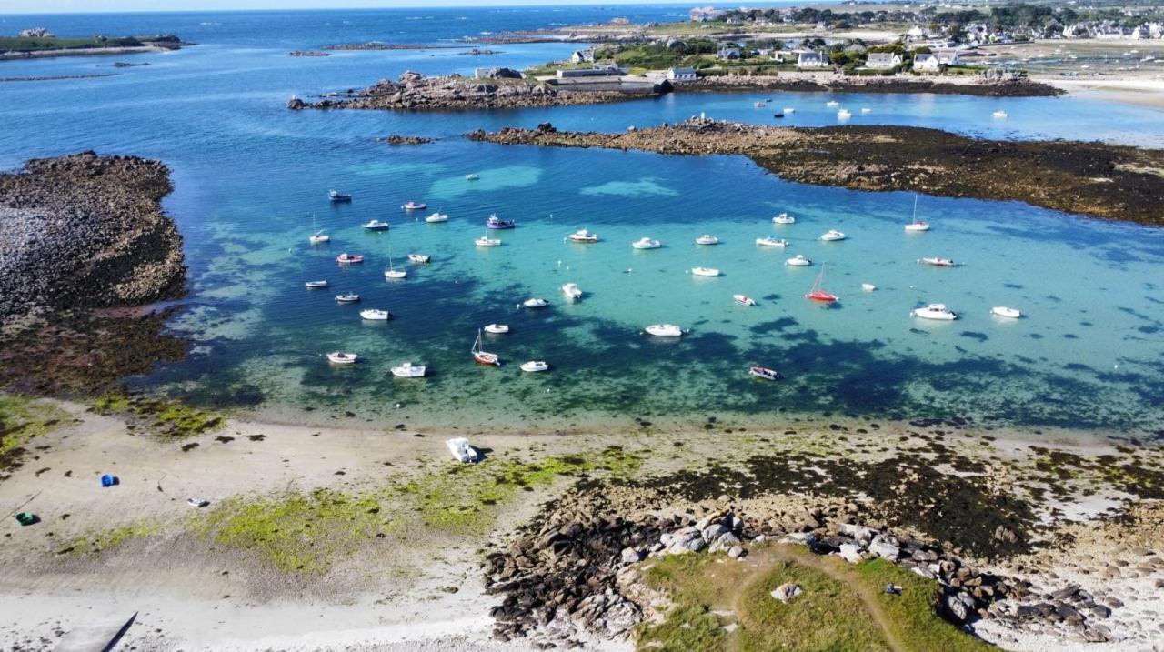 Maison Yukti - Magnifique Maison De Charme Proche Plage Lampaul-Ploudalmézeau Eksteriør bilde